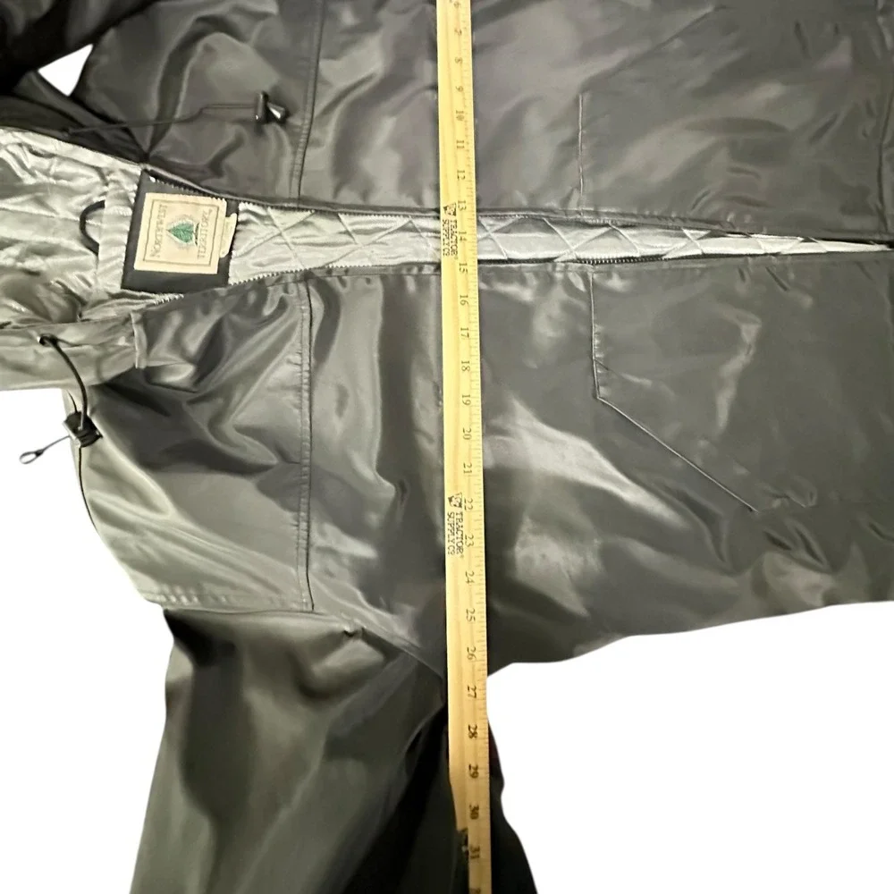 Northwest Territory Mens Large Black Hooded Rain Jacket‎ Windbreaker Coat